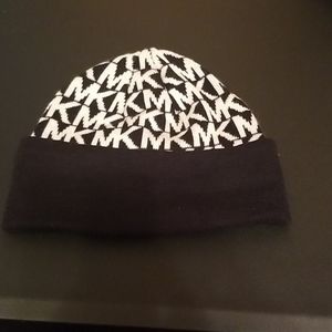 MK LOGO BEENIE